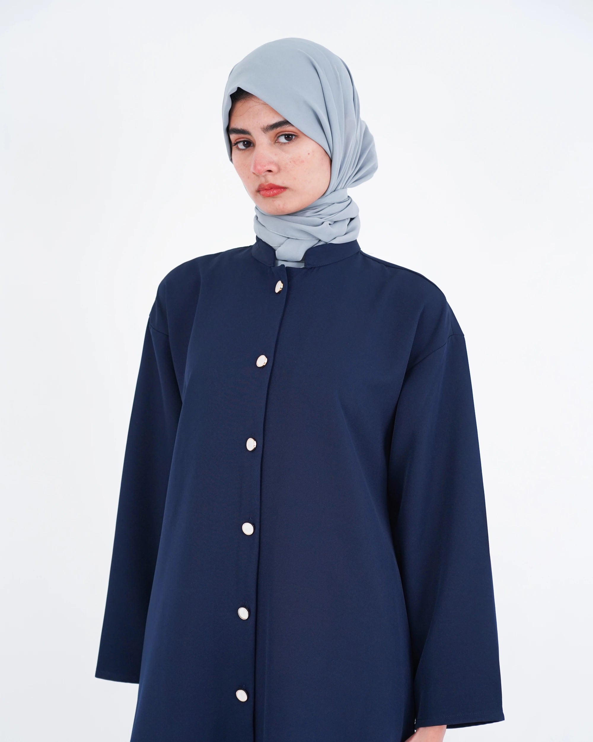 Ensemble fluide boutonné